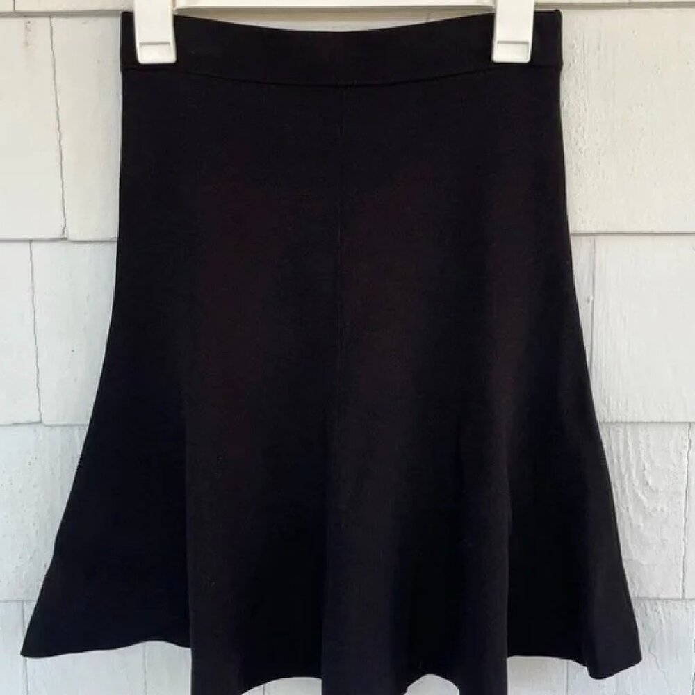 MM LaFleur Jardigan Knit Elastic Waist Skater / Flare Skirt Size Small